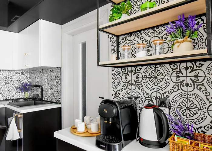 Prime Spot For 5 Full Kitchen Wi-fi Ac * Sofia