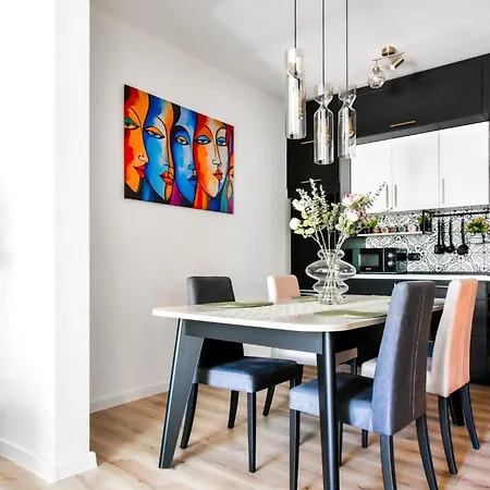 Prime Spot For 5 Full Kitchen Wi-fi Ac Apartmán